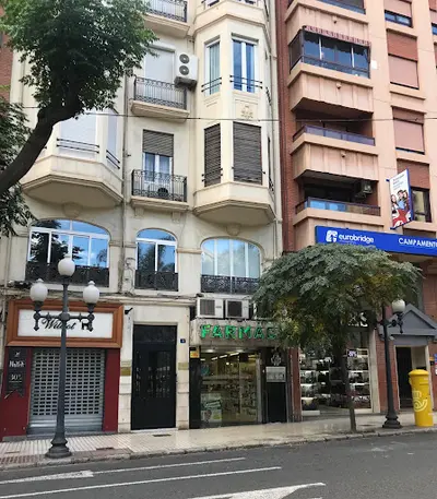 Farmacia Favieres