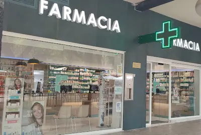 Farmacia Plaza de Argel Farmacia María Ubieta