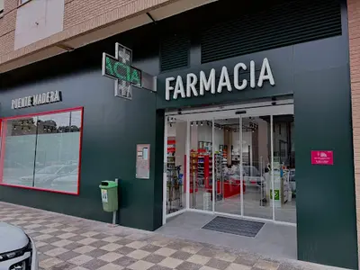 Farmacia Puente Madera