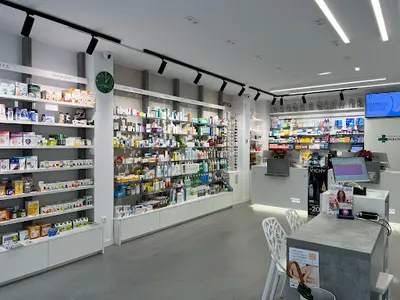 Farmacia Félix L. Mirón