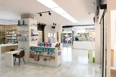 Farmacia Centro Óptico Complutense