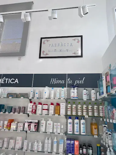 Farmacia de Alcalalí. Lda. Elena Montaner Vicens