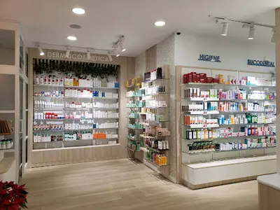 Farmacia Valdavia 65. Farmacia 12 Horas Alcobendas