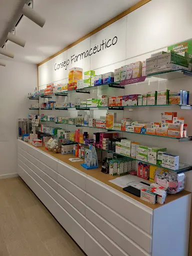 Farmacia Téllez-almáchar
