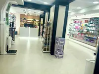 Farmacia Colonia de Los Ángeles Lda: Belén Tendero