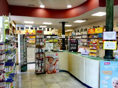 Farmacia Del Palacio Atienza Urban / Barakaldo