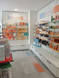 Farmacia de Zahara, Lic. Gallardo