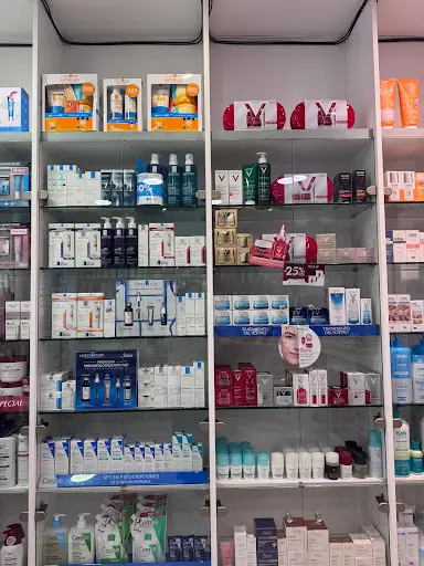 Farmacia Farmàcia Ana Hernández