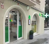 Farmacia de la Ronda - Ana Jiménez
