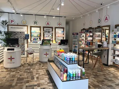 Farmacia Pura Vida