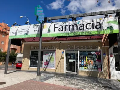 Farmacia Ortopedia Puerta de Boadilla Lda. Maria Eugenia Rodriguez Pinilla
