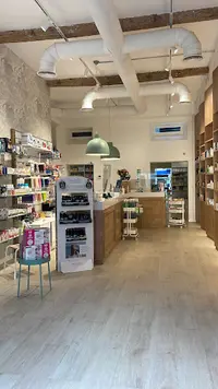 Farmacia Cid 45 (gda. Isabel Izarra Gonzalo)