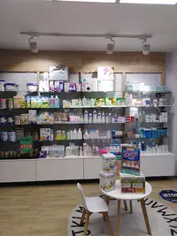 Farmacia Marina Cañas Asanza