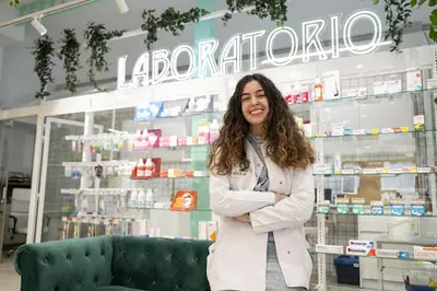Farmacia Verafarmacia, Gda. Irene Mellado Díaz