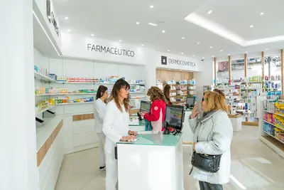 Farmacia El Raso 365 Días