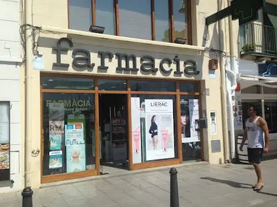 Farmacia Farmàcia Marta Vaquer (anterior Besora Mallafré)