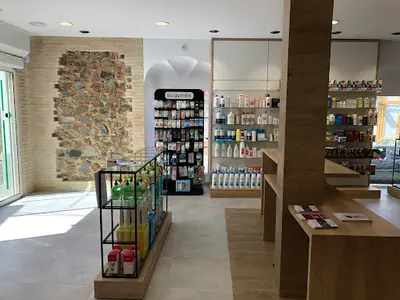 Farmacia Lydia Romero Óptica Avelino Romero