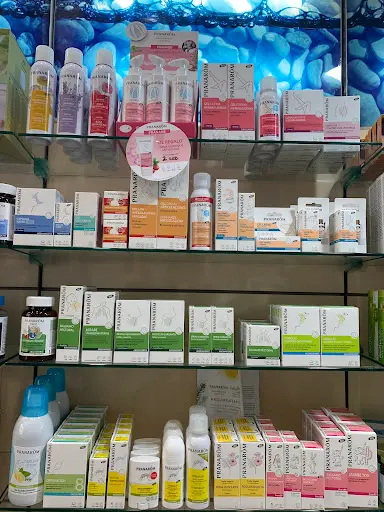 Farmacia Begoña Tomé Landa (cotolino, Castro-urdiales)