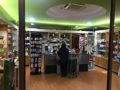 Farmacia Estrell4 | Elena Cruz Martín
