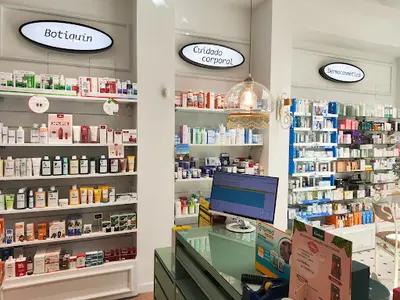 Farmacia Las Tablas - Lda. Mercedes Olalla Gallego Paredes