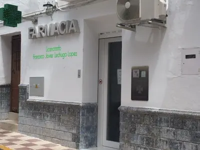 Farmacia Cómpeta Ldo. Francisco Javier Lechuga López