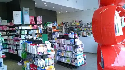 Farmacia El Moreal. Lcdo. Enrique B. Guerrero Serrano
