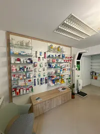 Farmacia de Crémenes. Lda. Rocío García Cañamaque