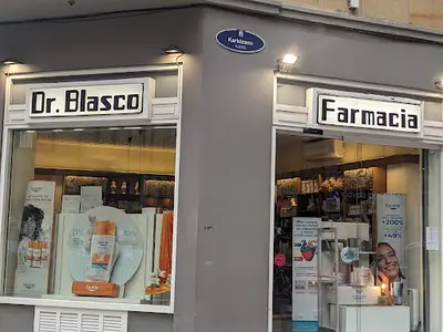 Farmacia Blasco Botika / Pharmacy