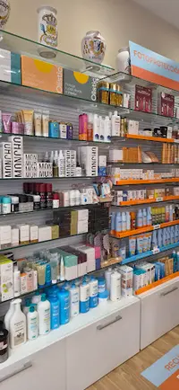 Farmacia Mónica Oroz