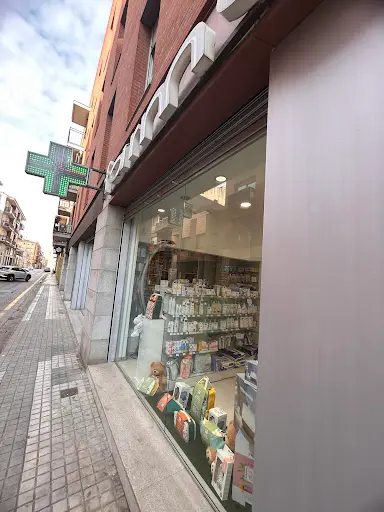 Farmacia Farmàcia Grau