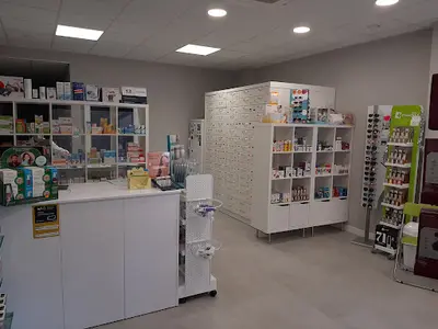 Farmacia María Luisa Cantó