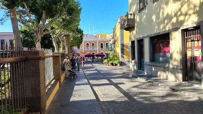 Farmacia la Plaza