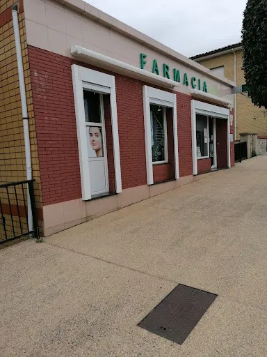 Farmacia de Roces