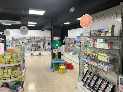 Farmacia Farmàcia Raquel Caballé Serra