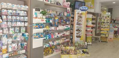 Farmacia Farmàcia Cora Serra