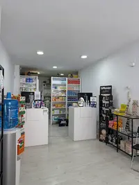 Farmacia Escuelas, 5