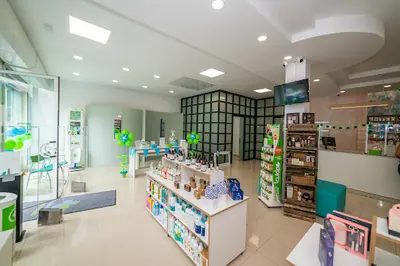 Farmacia San Isidro - Lcda. Concepción Rodríguez de Vera Roda