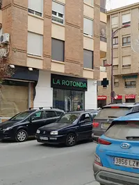 Farmacia la Rotonda- Lda. Zafra Fajardo