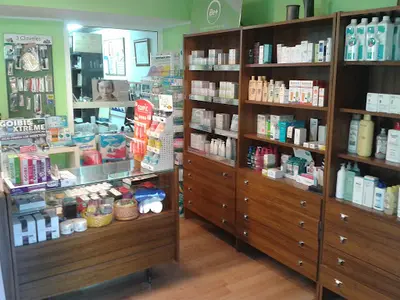 Farmacia "elena Menéndez Mathé"