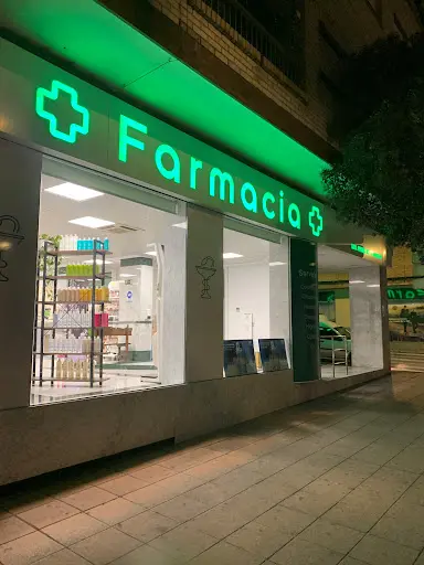 Farmacia Pedro Joya Amezcua.