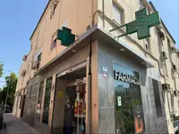 Farmacia en Jaén, Amparo Zorrilla Y Alicia Fuentes | Parafarmacia Universidad