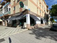 Farmacia- Óptica- Centro Auditivo Rosa Celeste