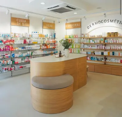 Farmacia Santo Domingo Lcdo. Raúl Anselmo Martin-peñasco Capote