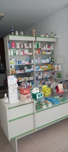 Farmacia la Parrilla Ldo. Santos Cañibano Álvarez