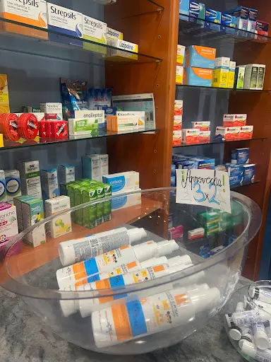 Farmacia Blanca R. Molina Iglesias