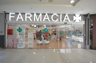 Farmacia Centro Comercial la Ballena. Alicia Díez