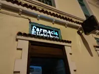 Farmacia M.ª Esther Curbelo Araña