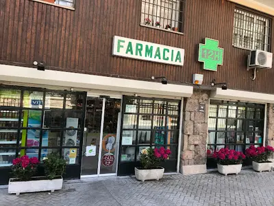 Farmacia 12 H. - Mercedes Rosell Aguirre