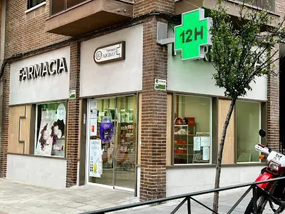 Farmacia Argibay 182 (laura Rodríguez Pérez)