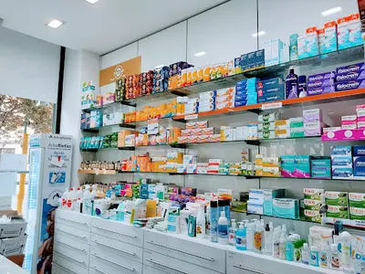 Farmacia Chamberí - Ldo. Mario Esquivias | Farmacia Y Parafarmacia en Madrid